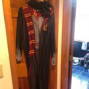 Harry Potter Gryffindor Onesie, Size Medium, Hood